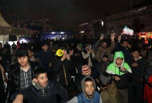 جشن مردم مشهد بعد از صعود تیم ملی فوتبال ایران به جام جهانی