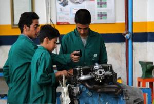 ارائه مهارت‌های فنی و حرفه‌ای به دانش‌آموزان لرستانی