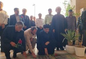 تجدید میثاق با شهدا به مناسبت ۵ مرداد در گناوه