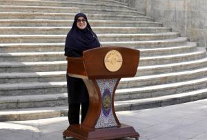 مهاجرانی: فردا ادارات و مدارس با ۲ ساعت تأخیر آغاز به کار می‌کنند