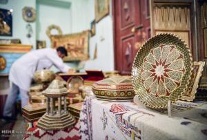 بازار خاتم شیراز نفس های آخر را می کشد؛ هنری محروم از بازارهای خارجی