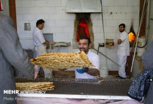 از حقوق روزانه ۵ میلیون تومانی کارگران نانوایی تا سنگک ۲۵ هزار تومانی