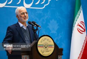 مومنی: سرمایه‌گذاری برای تولید صرفاً با شعار محقق نمی‌شود