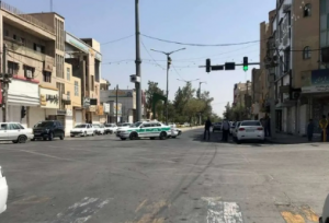 اولین تصاویر از آغاز حمله به دادگستری زاهدان