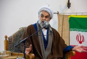 قم در حرکت‌های انقلابی و مردمی مسئولیت تاریخی و جایگاه پیشگامی دارد