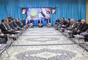 ناصری: مردم یزد باید از ظرفیت معادن و صنایع استان بهره‌مند شوند