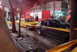 انفجار و آتش‌سوزی در میوه‌فروشی خیابان پیروزی به علت نشت گاز