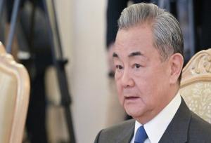 وزیر خارجه چین یکم دسامبر به روسیه می رود