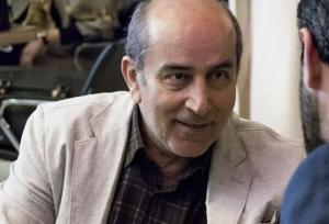 حمله پسر فلاحتگر به منوچهر هادی: دل پدرم را شکستی!