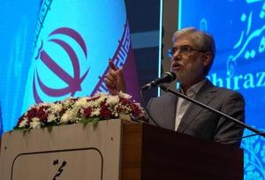 وزیر علوم: نقش دانشگاه‌ها باید در توسعه کشور پررنگ‌ تر شود