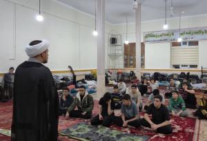 آغاز پرشور اعتکاف دانش‌آموزی در هشترود با حضور گسترده نوجوانان