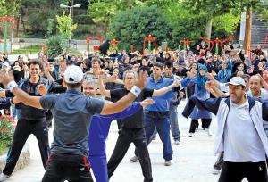 آدینه: ورزش همگانی نباید فصلی باشد؛ زندگی در دزفول باید با نشاط باشد