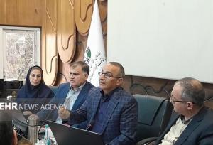 شیشه‌فروش: ۱۷ دستگاه اجرایی قرارگاه شبانه‌روزی آلودگی هوا تشکیل دهند