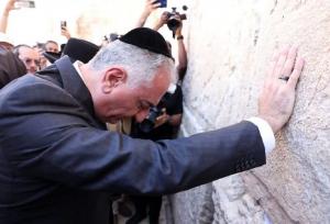 شاه‌چالش‌های پهلوی