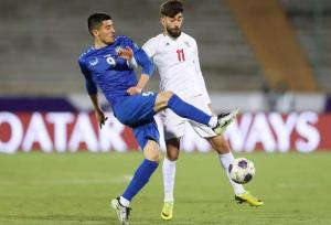 واکنش اینستاگرامی گزینه تراکتور و استقلال به خبرِ آمدن به ایران
