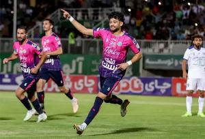 تصویر ترسناک از زانوی سوراخ شده بازیکن آلومینیوم!