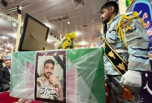 پیکر شهید مرزبان مدافع وطن در قشم تشییع شد