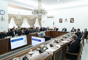 عارف: راهبرد دولت، اولویت دادن به مسائل اقتصادی و معیشتی مردم است