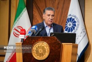 ۸۰ درصد اقتصاد ایران، دولتی است