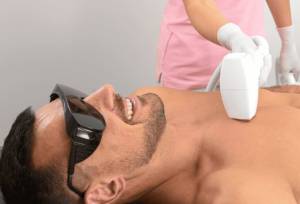 لیزر موهای زائد؛ جدیدترین روش‌ها و دستگاه‌ها