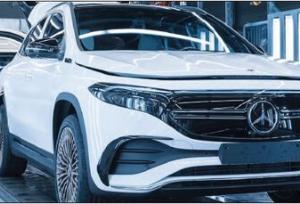 خودرو برقی؛ غرب ترمز می‌گیرد، چین گاز می‌دهد!