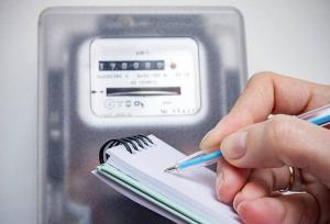 هوشمندسازی کنتور ۱۰۴ مشترک پرمصرف در شهرستان درمیان اجرا شد