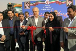 تحویل ۳۲۰ دستگاه ماشین‌آلات به شهرداری‌ها و دهیاری‌های هرمزگان