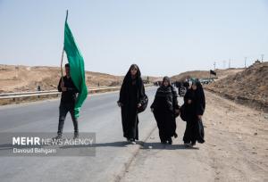 ٨ ایستگاه استقبال از زائر در مشهد برپا می‌شود