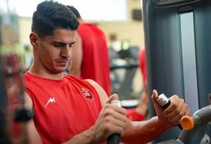 پرسپولیس در تمرین بدنسازی دو گروه شد