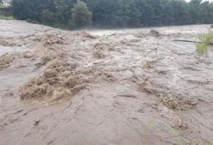 خروش شبانه رودخانه سدیچ جاسک