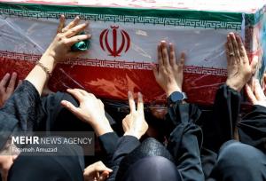 تشییع شهدای اقتدار ایران؛ وداع با شهیدان در روز ششم محرم