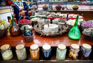 روایتی از نسخه‌های عجیب و خطرناک در عطاری‌ها!