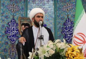 مدیران صنعت پتروشیمی به تعهدات خود در قبال بازسازی مدارس شهر عمل کنند