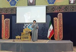 مددی الموسوی: زن معمار خانواده و سازنده جامعه است