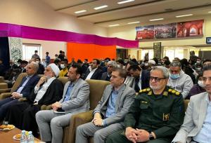 کارکنان فرودگاه کرمان برای آزادی ۶ مادر زندانی گلریزان کردند