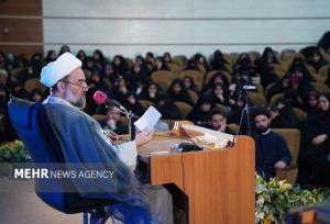 آیت الله محامی: حوزه و دانشگاه دو بال پرواز برای پیشرفت تمدنی کشور اند