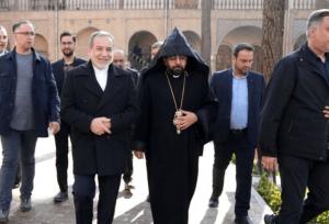 بازدید وزیر امور خارجه از کلیسای وانک در دومین روز سفر به اصفهان