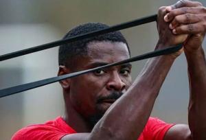 مورد عجیب مصدوم گران‌قیمت پرسپولیس؛ ریکاوری در دبی به جای تهران