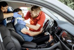 آیا پرداخت دیه راننده مقصر توسط شرکت بیمه اتفاق می‌افتد؟