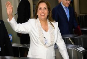 «دینا بولوارته» رئیس جمهور پرو عزل شد