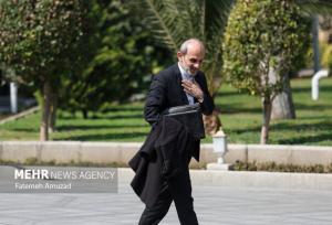 جبلی: حق پخش مسابقات ورزشی بر اساس جدول پیشنهادی فدراسیون‌هاست+ فیلم