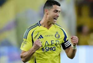 هدیه ساده و صورتی رونالدو برای پرنسس زیبایش