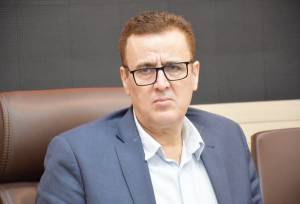 برپایی بیمارستان صحرایی در رومشکان