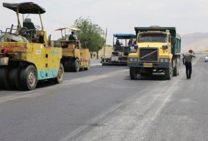 ۱۶ هزار مترمربع از معابر خاکی چهار روستای شهرستان چوار آسفالت شد