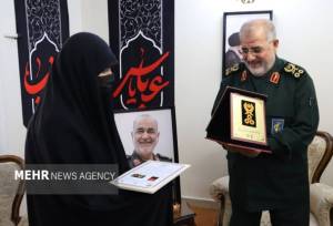 تجلیل فرمانده کل سپاه از شهید حسین سلامی و اعطای درجه سپهبدی