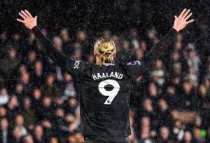 احساس غرور بچه غول نروژی