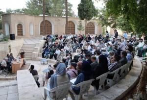 اشعار ارفع کرمانی در نشست تخصصی عصر ادبیات کرمان بررسی شد