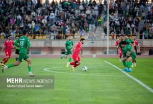 نارضایتی اوسمار از عملکرد هافبک‌های پرسپولیس در آستانه دربی