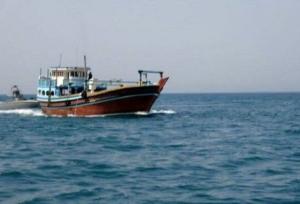 سرهنگ فراهی: ۱۲ شناور حامل سوخت قاچاق در آب های دریای عمان توقیف شدند