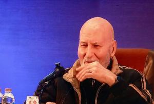 نبوی: راه‌حل مسائل کشور در عقلانیت و پرهیز از تندروی است